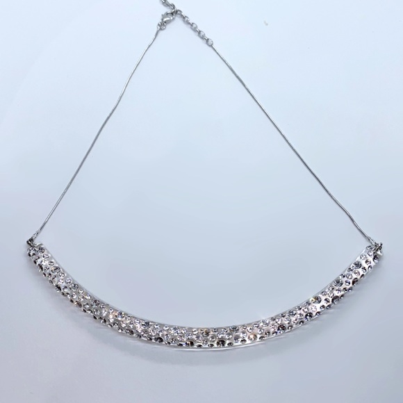 Acrylic Choker Necklace Embellished With Genuine “Crystal Stone Elements” New! - Picture 5 of 9